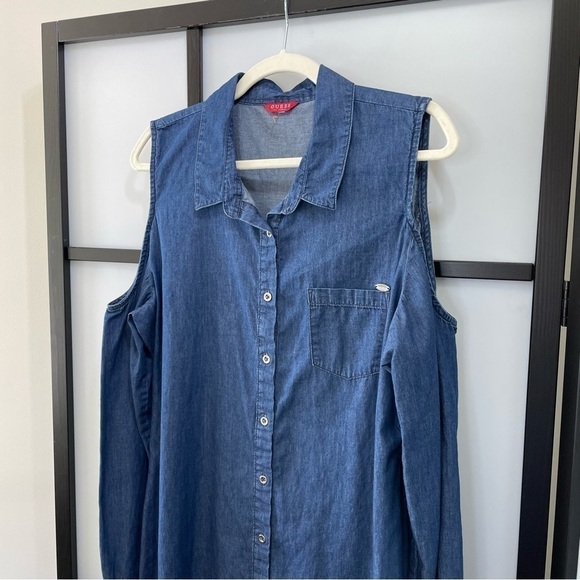 [M] Guess Women’s Cold-Shoulder Long Shoulder Button-Down Denim Style Midi Dress - Picture 3 of 7